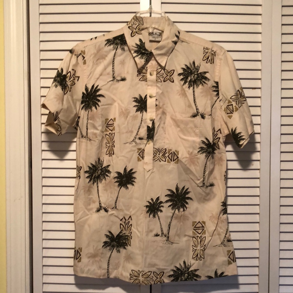 Go barefoot Hawaiian shirt